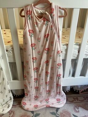 Kyte BABY Pink Floral Sleep Bag - Sleeveless Zippered Wearable Blanket